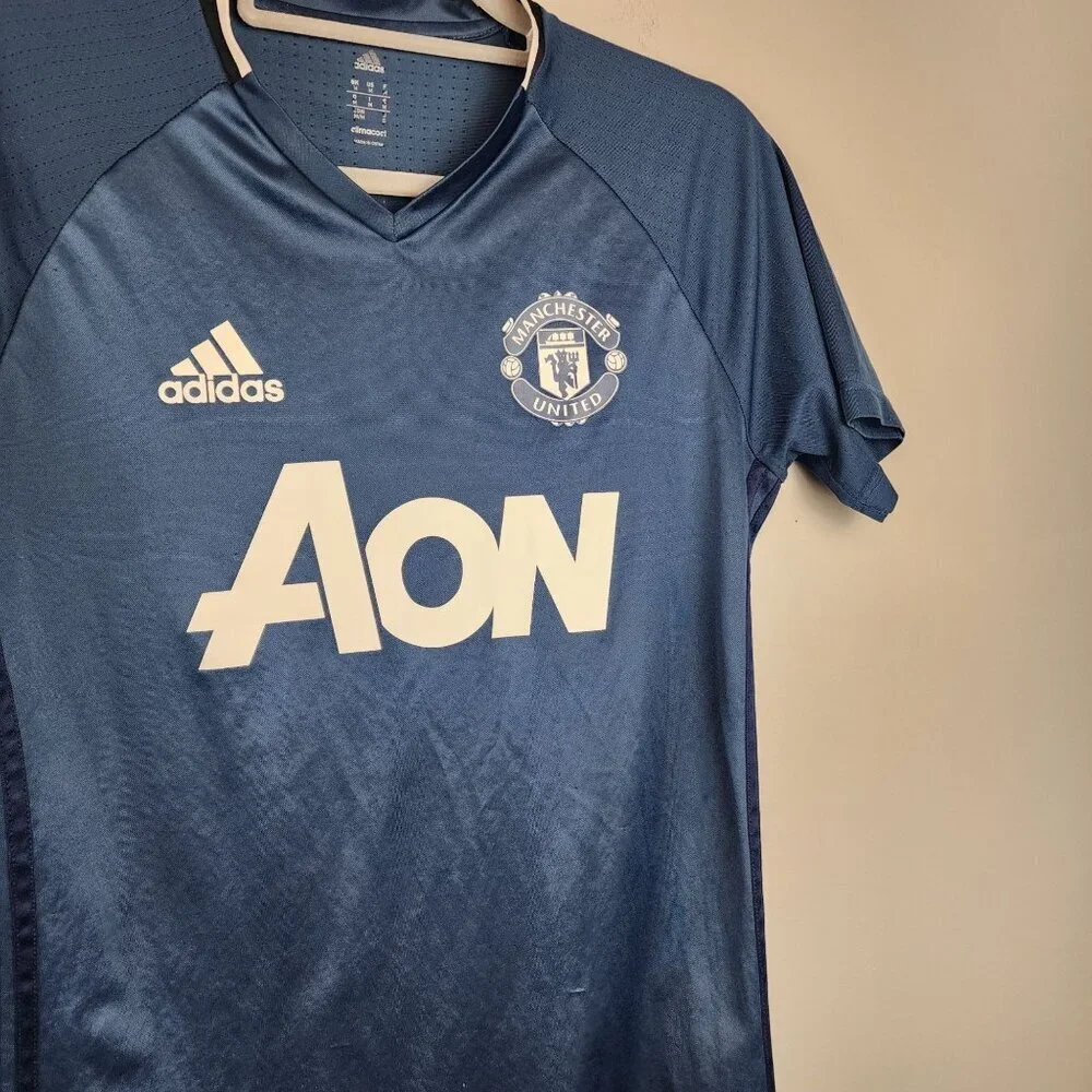 adidas manchester united